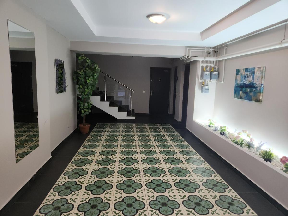 Airport Apartment Otopeni Ngoại thất bức ảnh