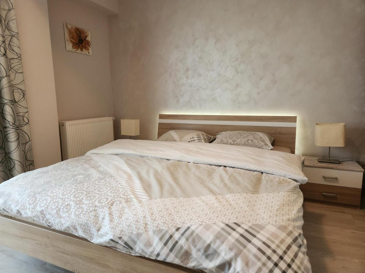 Airport Apartment Otopeni Ngoại thất bức ảnh